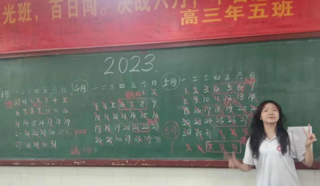 �x��Ӣ���ЌW(xu��)����Ӣ��ӛ���������ഺ̥ӛ ϼεδ��(l��i)��ФӢ����