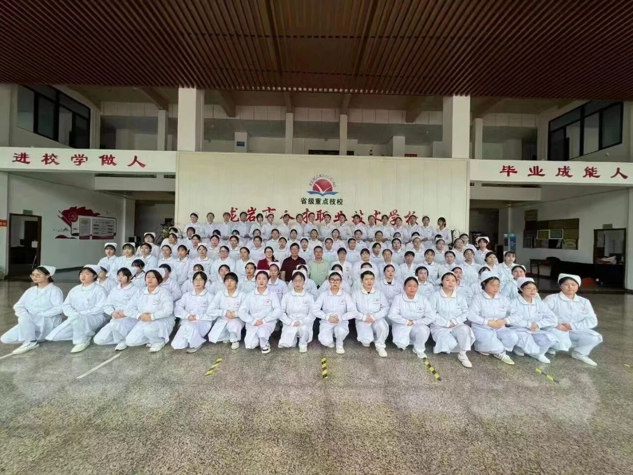 ���r���˲��I(y��)���g(sh��)�W(xu��)У2026�＾�W(xu��)У����